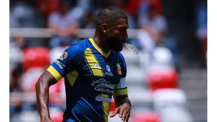 Gabriel Achilier en Monarcas Morelia.