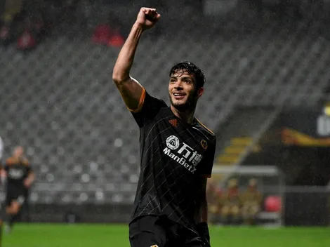 Raúl Jiménez está a un gol de hacer historia en los Wolves