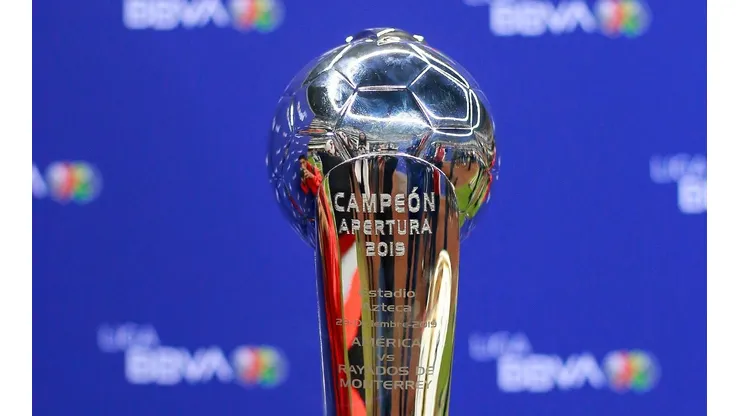 El trofeo del Apertura ya tiene dueño: Monterrey. Ahora, será el turno del Clausura. (Foto: Jam Media).