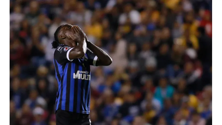 Por qué Rayados aún no anunció la llegada de Ake Loba