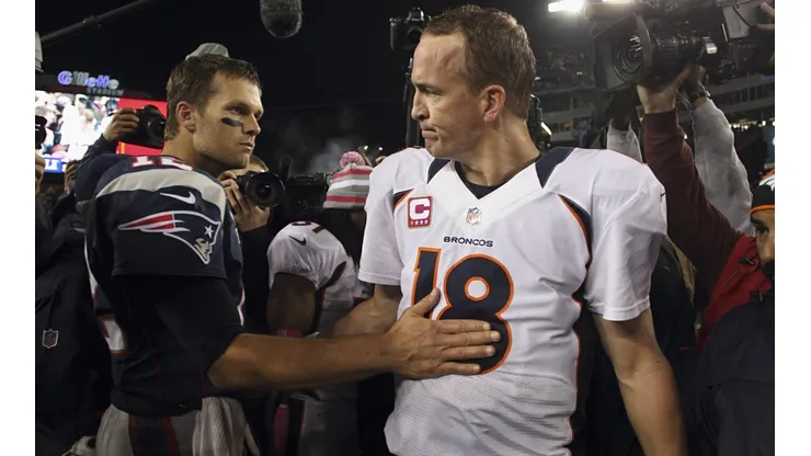 Tom Brady y Peyton Manning, dos de los grandes ganadores del premio MVP.