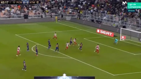 Entró y en la primera que tocó, Koke embocó al Barcelona