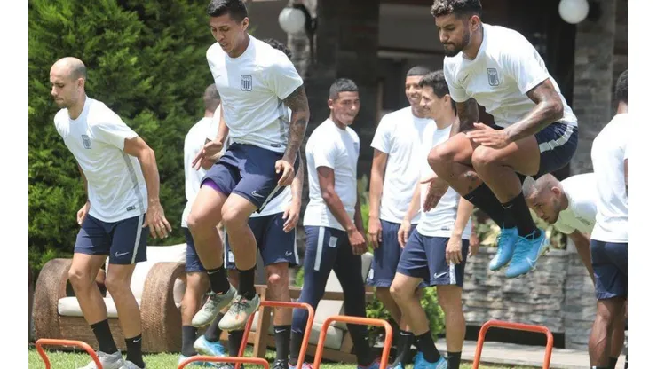 Alianza Lima arrancó la pretemporada este lunes 6 de enero.