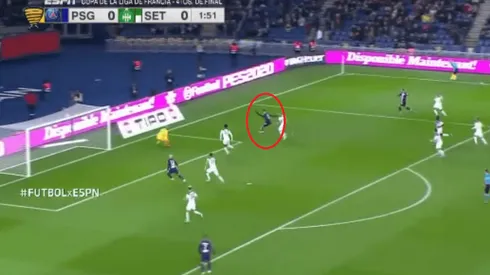 Icardi madrugó al Saint-Étienne y puso el primero para el PSG