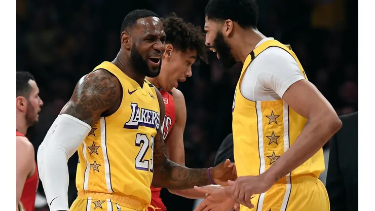 New Orleans Pelicans v Los Angeles Lakers