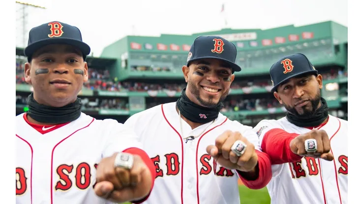 ¿Ellos también? Red Sox acusados de hacer trampa en título de 2018