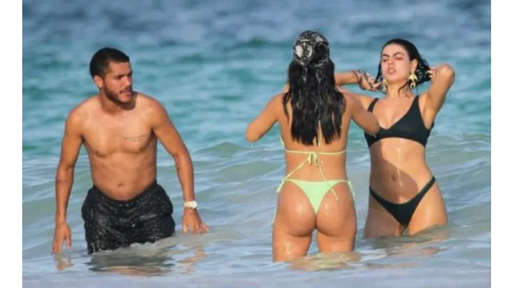 Jona Dos Santos aclaró que las mujeres con las que se lo vio son sus hermanas