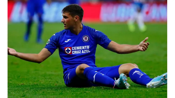 Le llegó su oportunidad: Santiago Giménez se perfila para ser titular en Cruz Azul en el debut del Clausura 2020