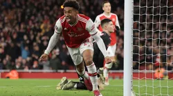 El festejo de Reiss Nelson.