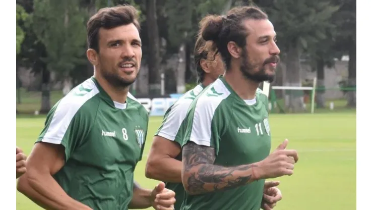 Falcioni elogió el estado físico de Osvaldo: "Está en línea, está perfecto"