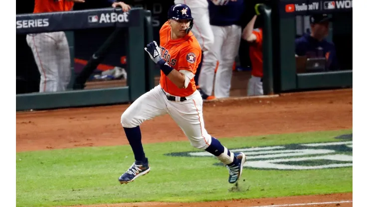 Carlos Correa criticó a ex lanzador de Astros que reveló su trampa