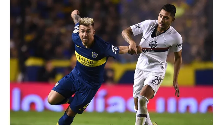 Julio Buffarini durante un partido de Boca.
