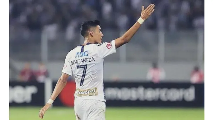 Manzaneda le anotó un gol a River en la Copa Libertadores.