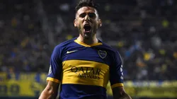 Eduardo Salvio festejando un gol en Boca.