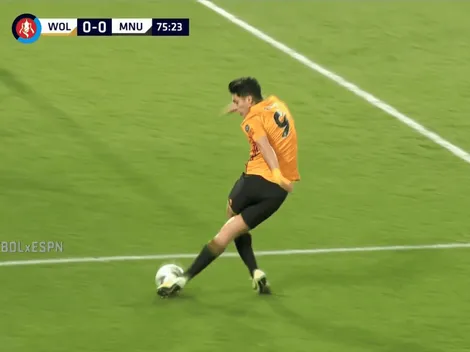 VIDEO | Raúl Jiménez deleita a todos con una rabona mágica en los Wolves