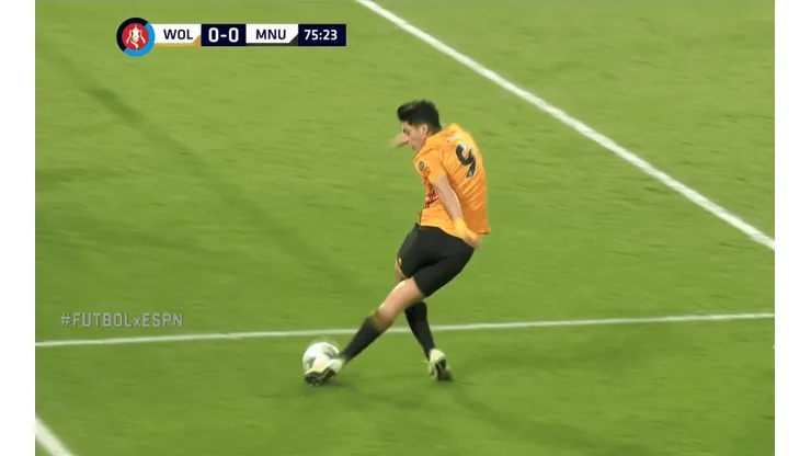 La rabona de Raúl Jiménez