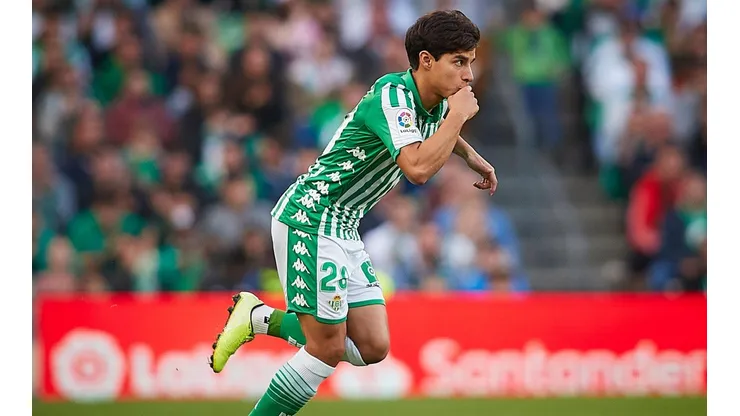 Un mimo para Diego Lainez: está entre las 50 promesas a seguir de la UEFA.