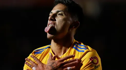 Carlos Salcedo se ausentó en el encuentro entre Tigres UANL y Santos Laguna.