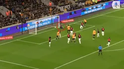 Sergio Romero metió un atajadon para salvar al Manchester United