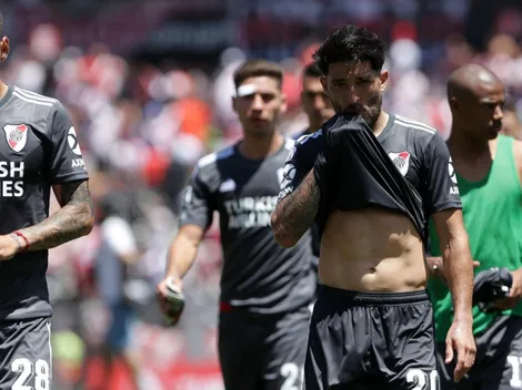 River subió una foto de Casco sin remera y volaron los comentarios XXX