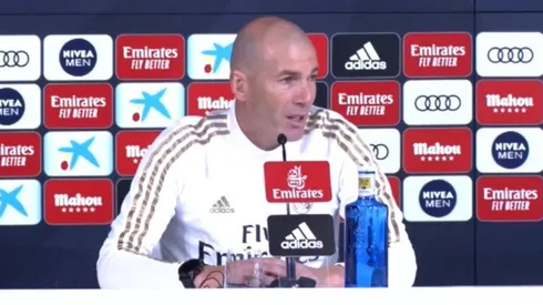Zinedine Zidane en conferencia de prensa.