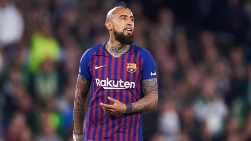Arturo Vidal con la camiseta de Barcelona.
