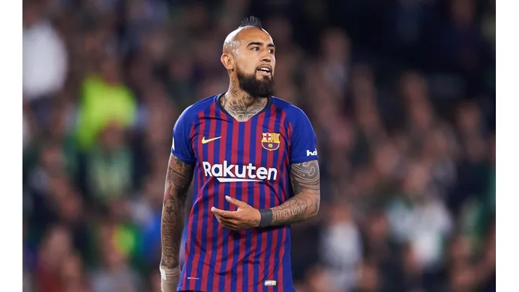 Arturo Vidal con la camiseta de Barcelona.