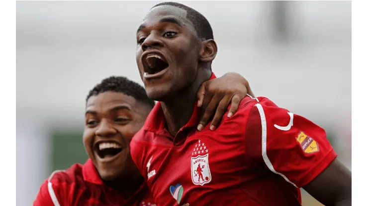 ¿Duván Zapata al América? El jugador le hizo un guiño al equipo de Cali