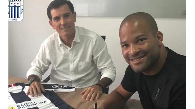 Rodríguez firmó contrato por un año.