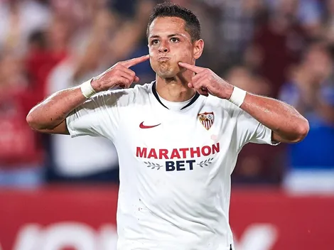 Chicharito, entre los peores refuerzos de Sevilla según la afición