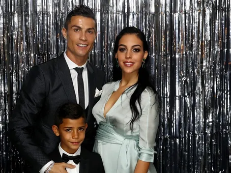 Georgina enterneció a todos con sus fotos junto a Cristiano para recibir el 2020