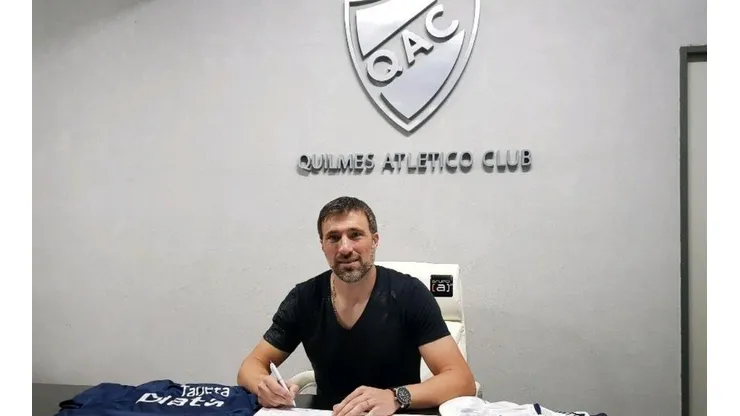 Llega a Quilmes: Mariano Pavone va a jugar en la B