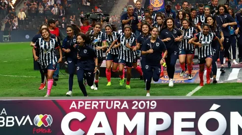 Rayados imitó a Tigres: fue Campeón en varones y mujeres en el mismo torneo