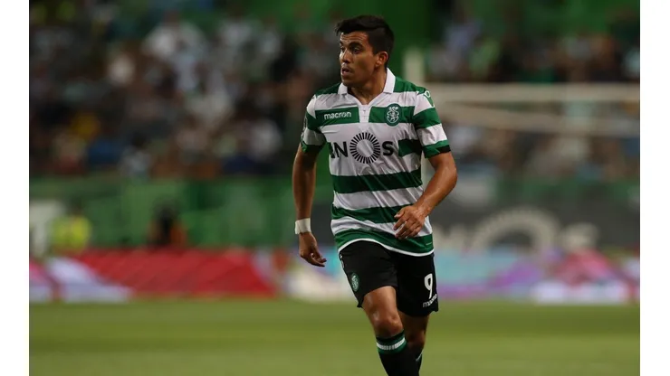 Marcos Acuña con la camiseta de Sporting de Lisboa.
