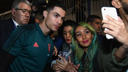 Cristiano Ronaldo se presentó con nuevo look al entrenamiento de Juventus
