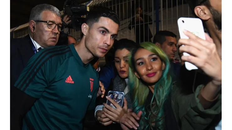 Cristiano Ronaldo se presentó con nuevo look al entrenamiento de Juventus
