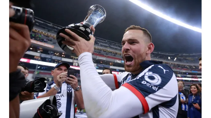 El mensaje de reconocimiento del Tottenham a Rayados y Vincent Janssen