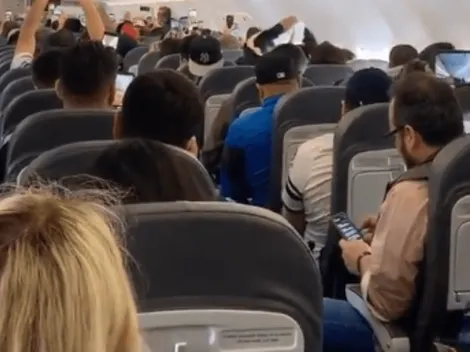 ¡Cantan hasta en el avión! Los aficionados de Rayados apoyan a su equipo