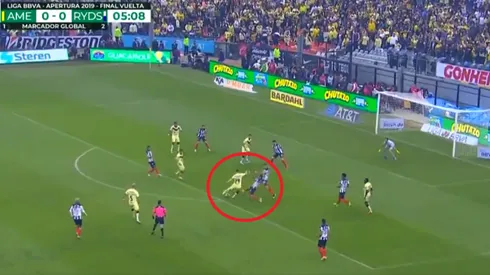 ¡De movida lo gana América gracias al gol de Viñas!