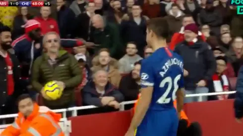 Igual perdieron: un hincha del Arsenal trolleó a un jugador del Chelsea