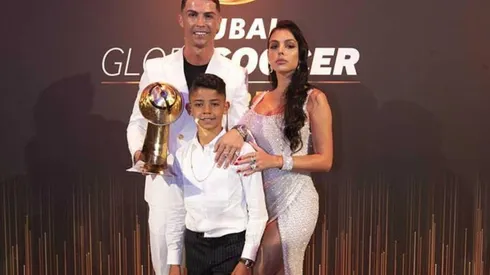 Algo tenían que darle: Cristiano ganó el Globe Soccer a mejor jugador del año