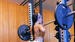 Ajustadísima, Georgina Rodríguez hizo una posición que no es para cualquiera