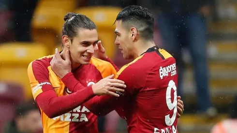 La 'cogidita de nalga' de Babel a Falcao en Turquía