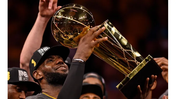 Nos hizo llorar: el emotivo video sobre la década de LeBron James.