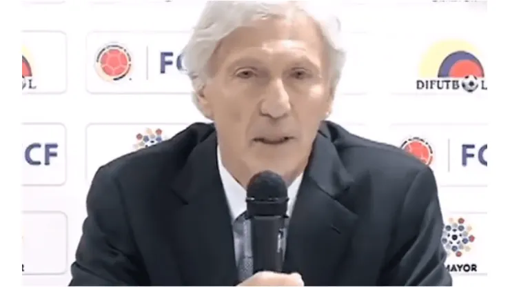 Video: Fortaleza presentó a su nuevo entrenador con la presencia del profe Pékerman