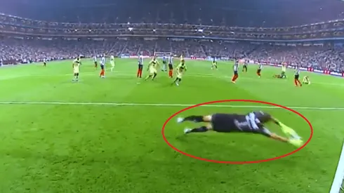 ¡Notable! Marcelo Barovero salvó a Monterrey del primero