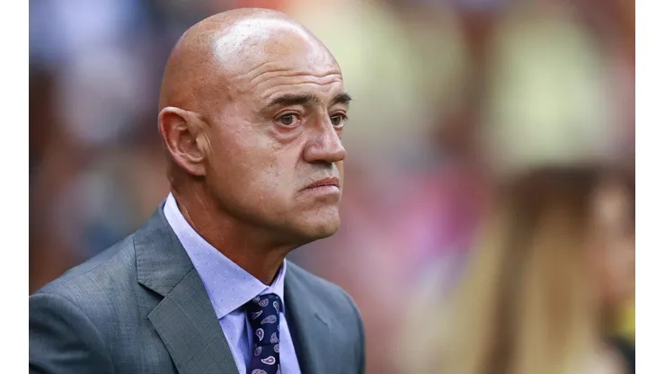 Francotirador de Récord: Chelís volvería a ESPN