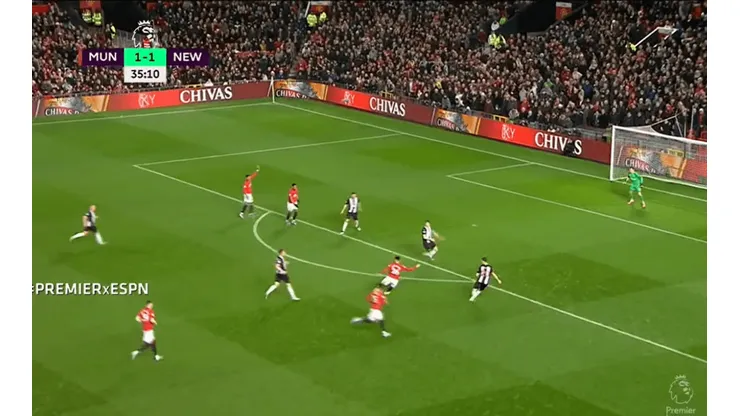 Le rompió el arco: el golazo de Greenwood para Manchester United