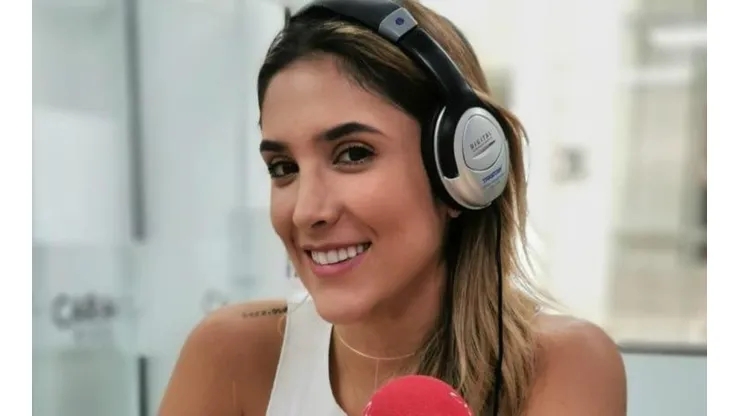Con sensual foto, Daniela Ospina manda mensaje de navidad a sus seguidores