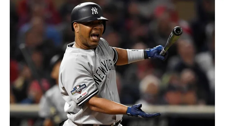 Edwin Encarnación a los White Sox